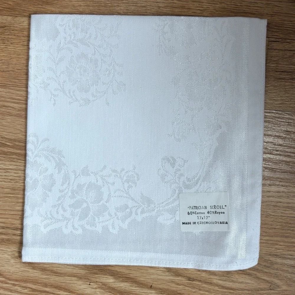 Patrician Scroll Damask Tablecloth Oblong 63x123 White 9 Napkins Czech VTG